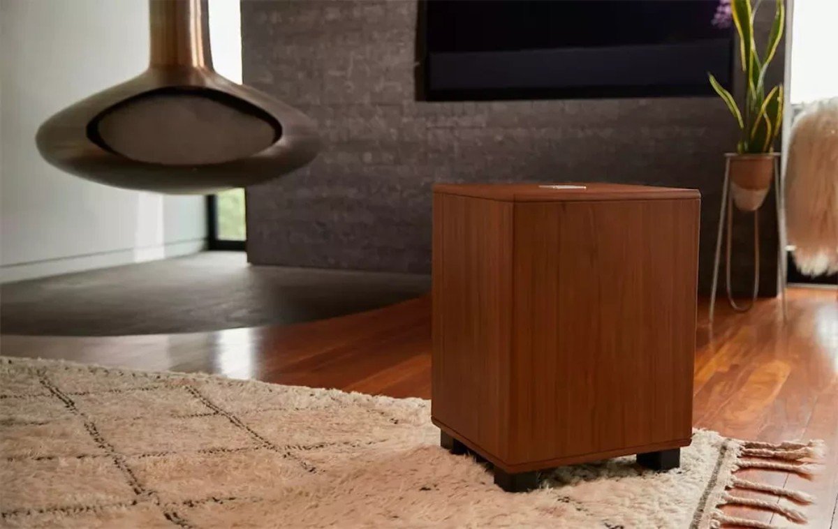 REL returns to the classics