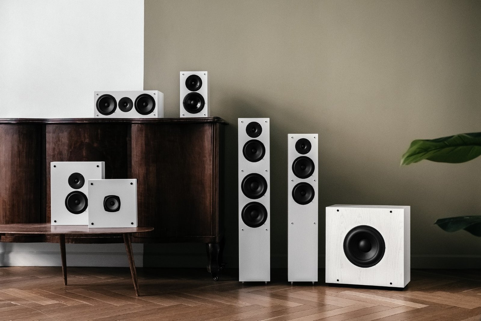 Radiotehnika presented a new line of Vita speaker systems