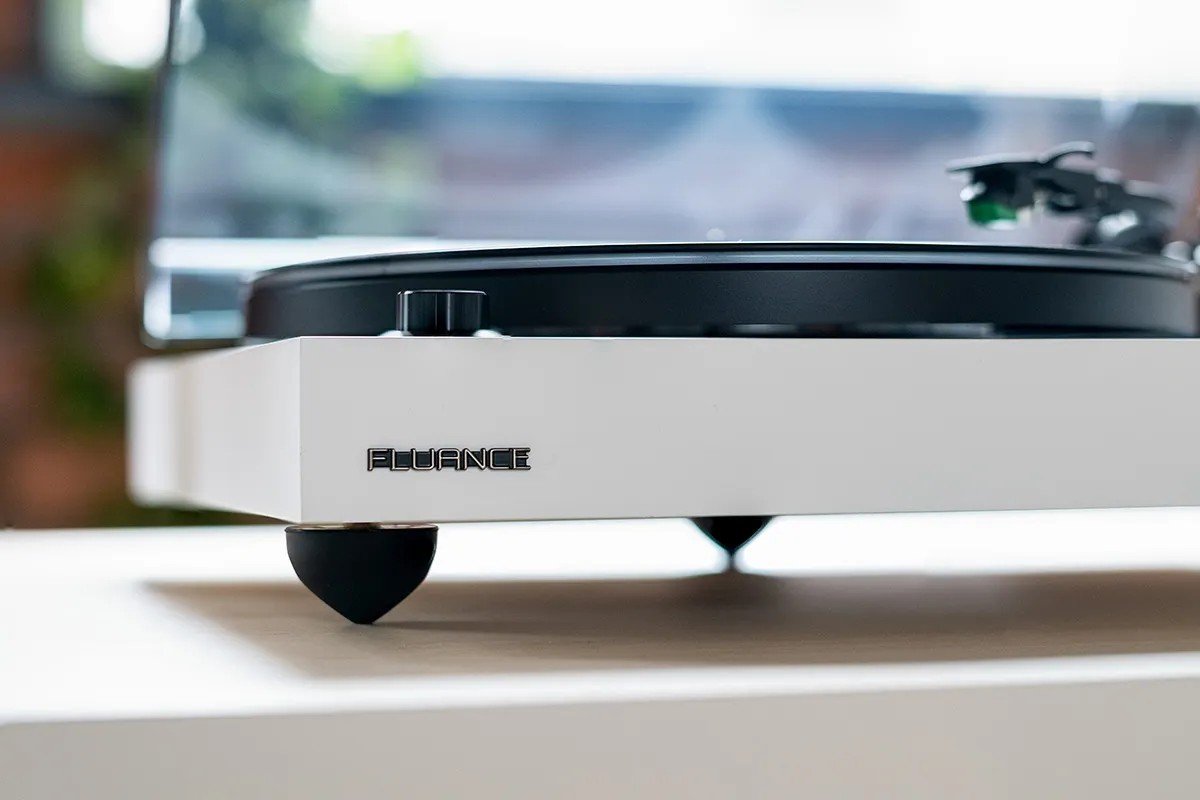 Fluance RT81 vinyl player has been updated to + version