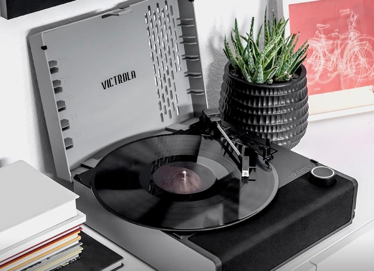 Victrola Revolution GO - portable turntable with Bluetooth