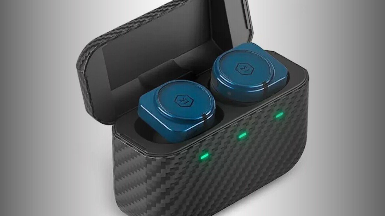 Master & Dynamic MW09