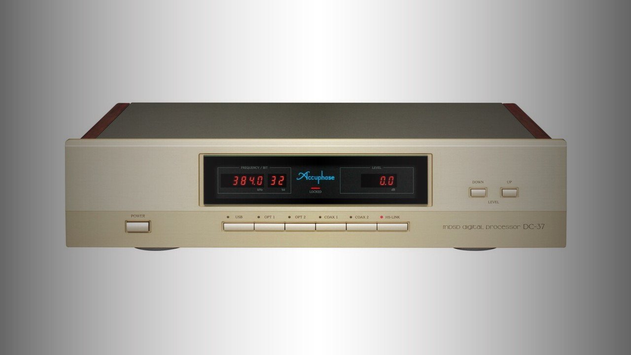 Accuphase DC-37