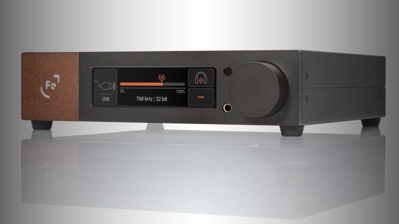 Ferrum Wandla HP: powerful headphone amplifier with symmetrical signal path