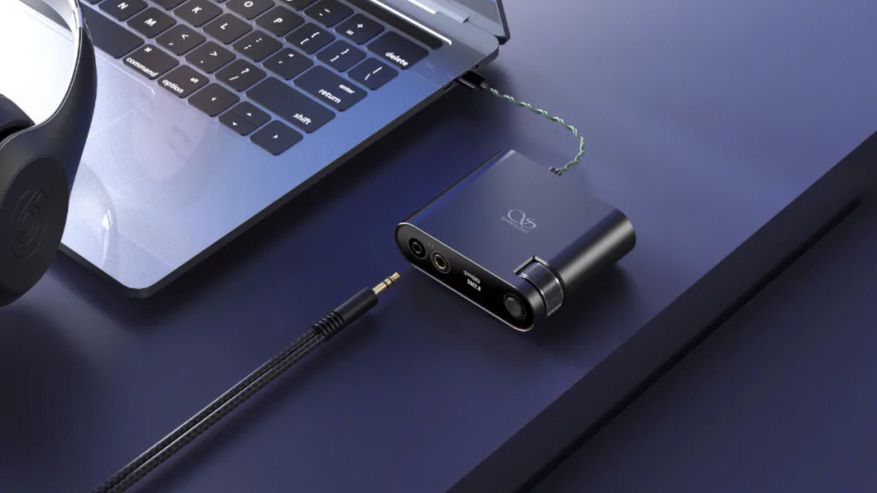 Shanling H0 is a compact DAC and headphone amplifier with high-quality sound that is suitable for a variety of use cases