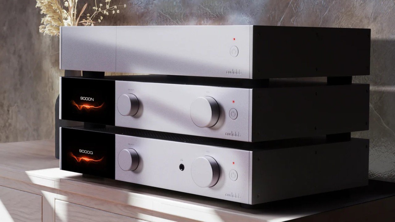 Audiolab 9000Q and 9000P