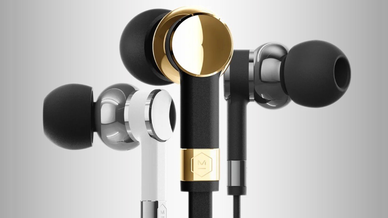 Master & Dynamic ME05