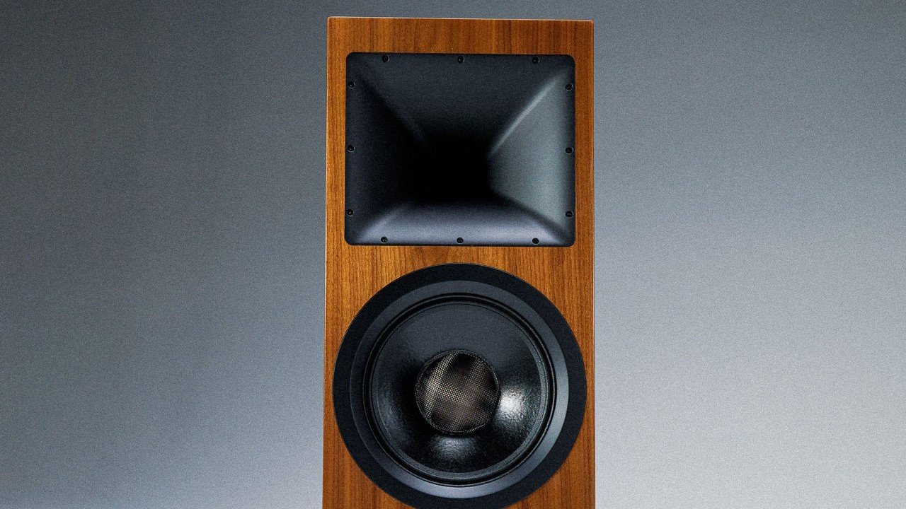 Ø Audio Unveils Icon 12 at Florida International Audio Expo