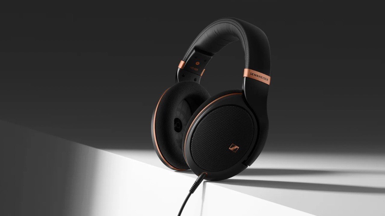 Sennheiser HD 505: Refined Headphones boasting next-level performance