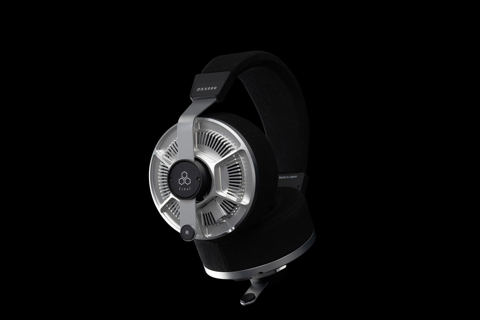 Final DX6000: Impressive Open-Back Headphones with Magnesium Diaphragm