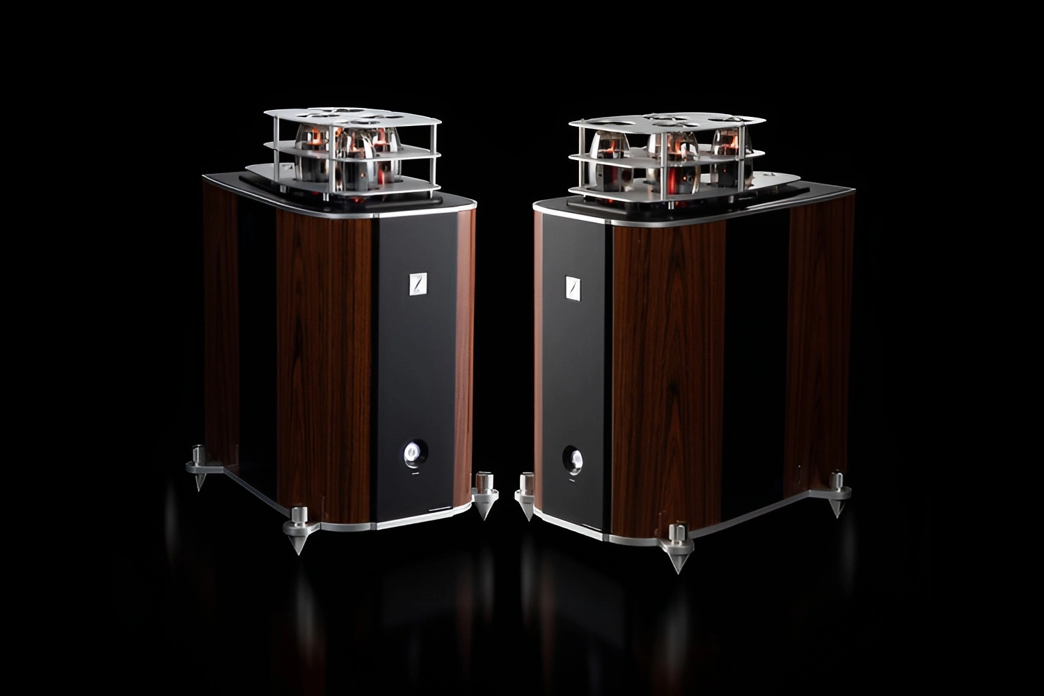 The Fjord Audio P150 monoblock pairs architectural design with zero-feedback Class A tube amplification, delivering speed, control, and transparency rarely heard from valves.