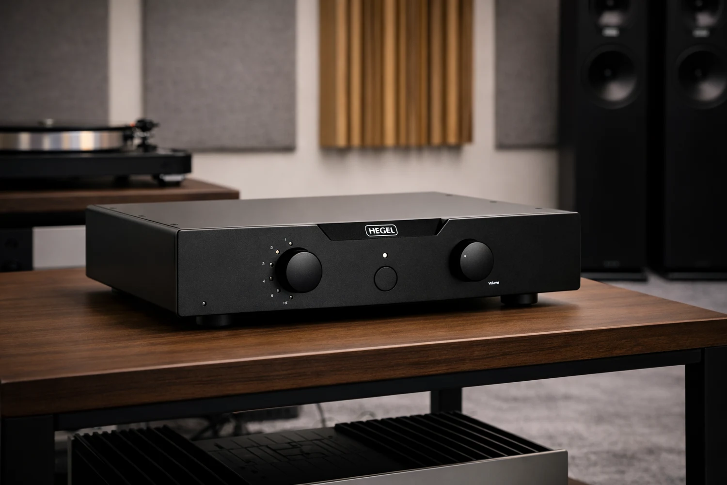 The Hegel P30A is a reference-class analog preamplifier with minimal signal path, fully balanced design, and extreme focus on purity and musical realism.